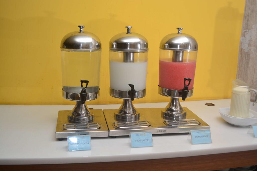 בנדר למפונג Yunna Hotel Lampung מראה חיצוני תמונה