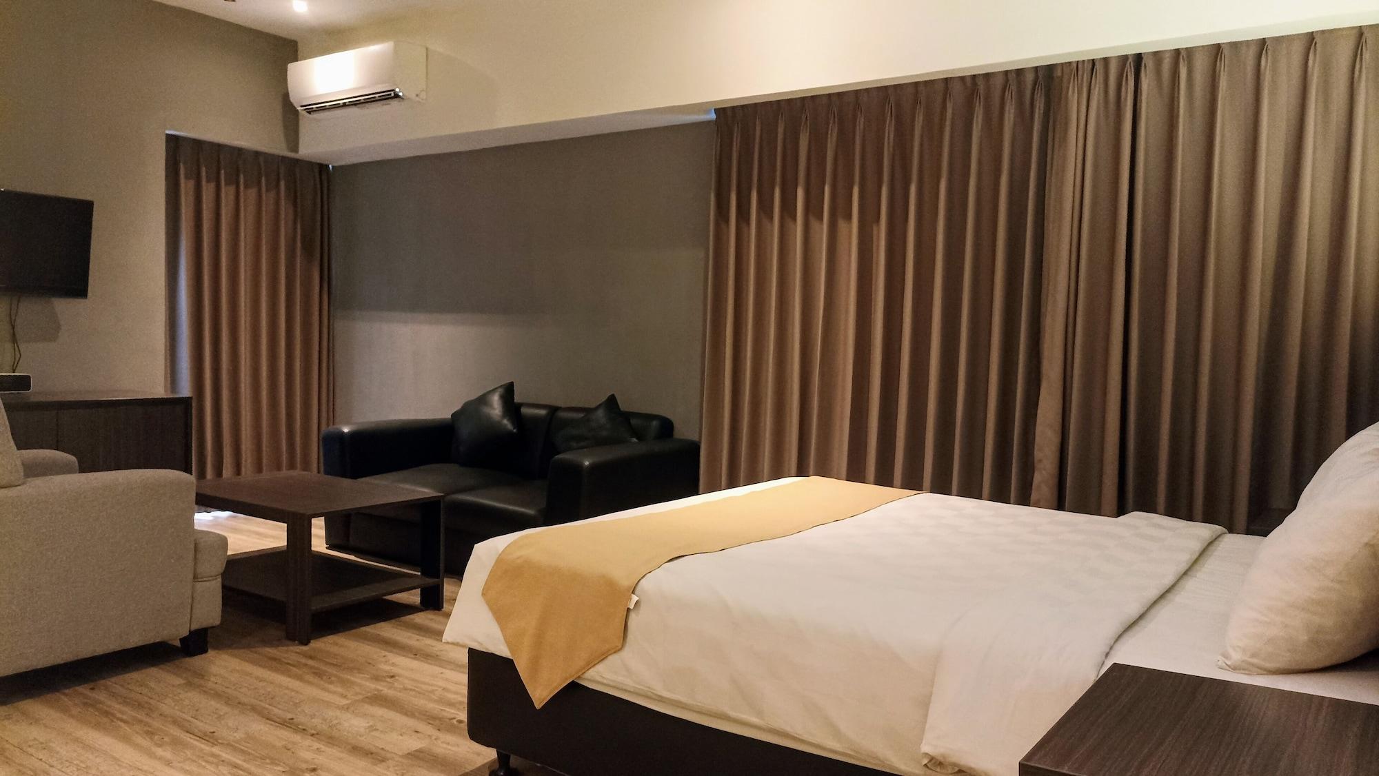 בנדר למפונג Yunna Hotel Lampung מראה חיצוני תמונה