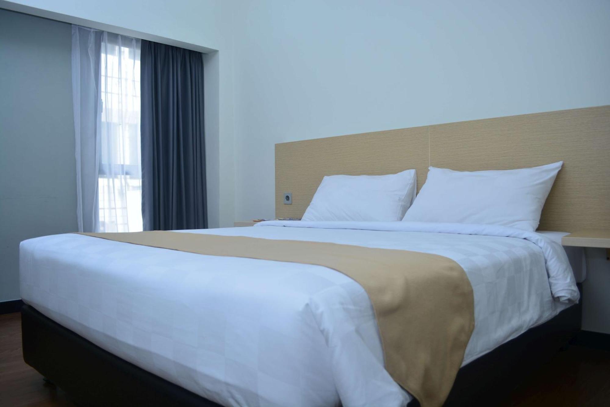 בנדר למפונג Yunna Hotel Lampung חדר תמונה